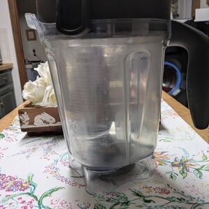 VITAMIX 64 0z Low Profile Container &Lid